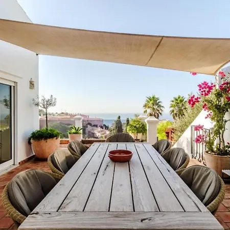 Appartamento Stunning Offers Unparalleled Sea Views Heated Pool Albufeira