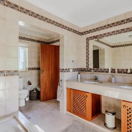 Stunning Offers Unparalleled Sea Views Heated Pool Διαμέρισμα *